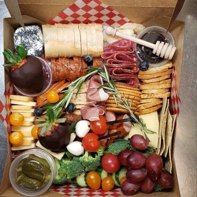 10 Best Charcuterie Boards & Picnic Grazing Boxes Delivery to Durham Region
