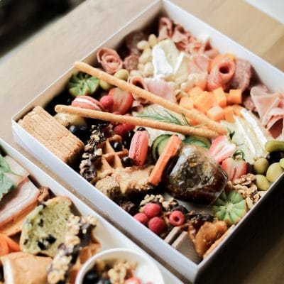 10 Best Shops for Charcuterie Board & Picnic Boxes Delivery to Etobicoke
