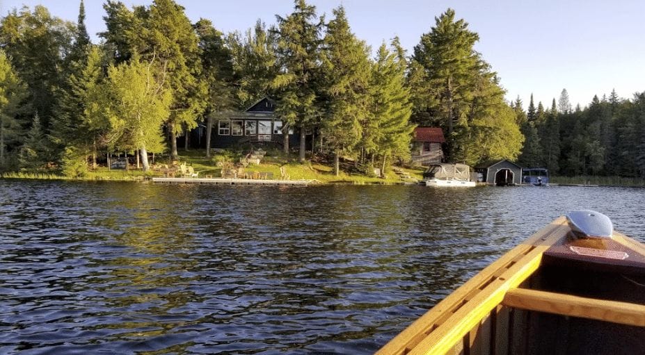 luxury lodge in ontario